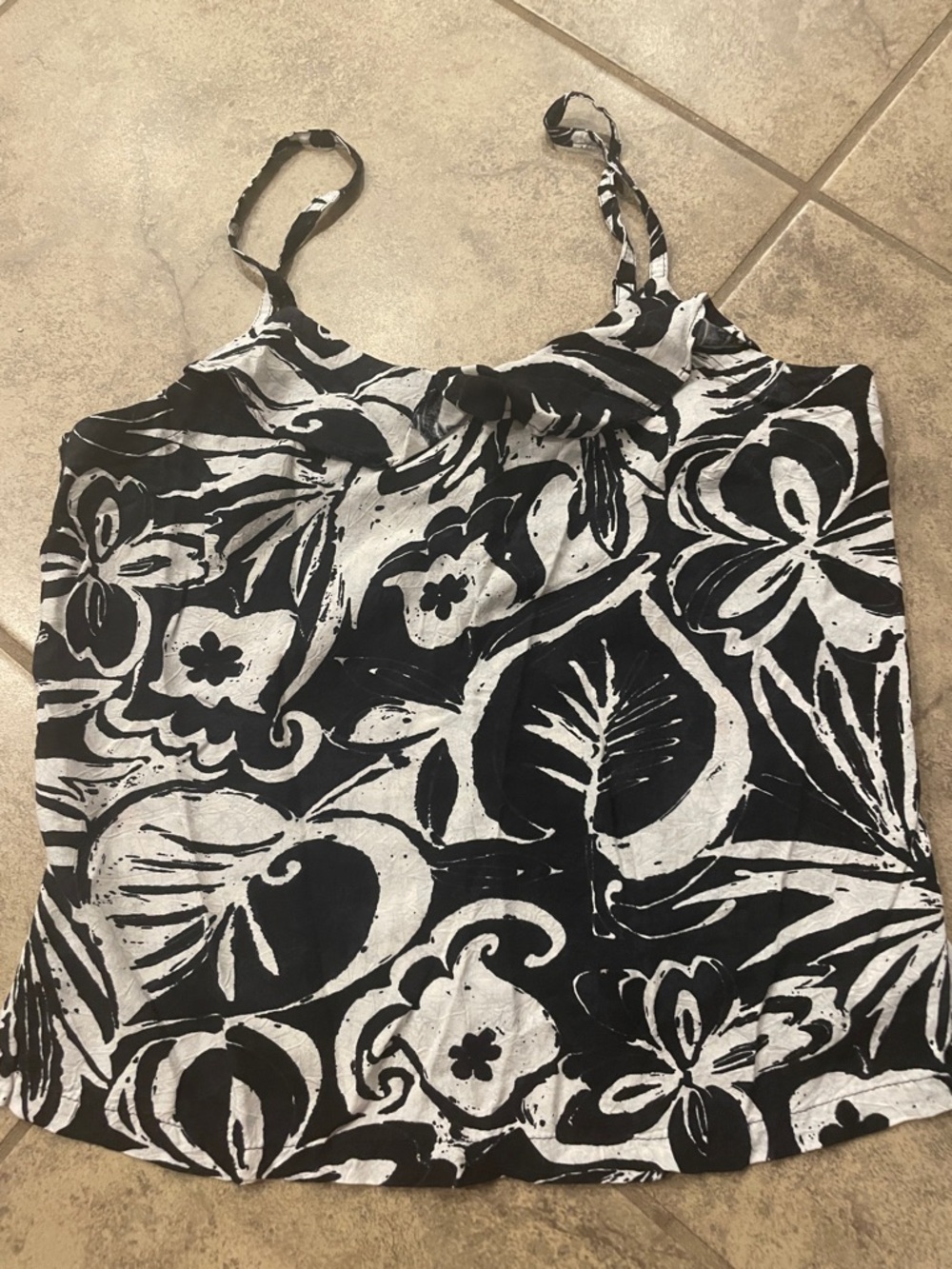 Jams World Black and White Floral Spaghetti Strap Tank